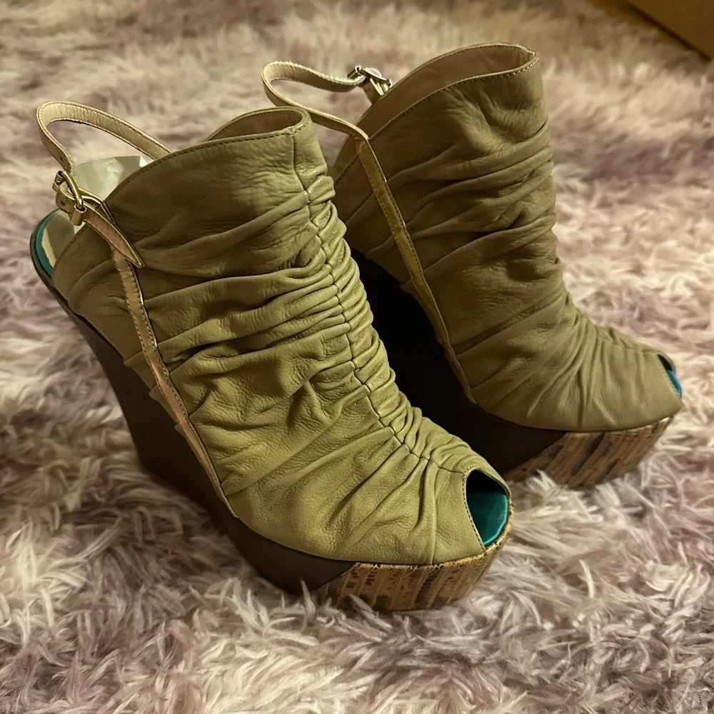 COPY - New Baldan Brown and Tan Leather Suede Peep Toe Sandal Wedges Size 38
